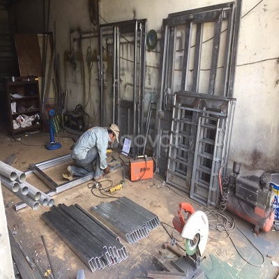 Xưởng sửa chữa cửa nhôm kính